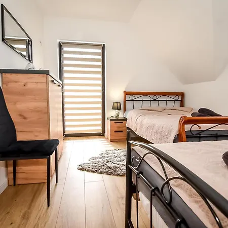 Horská chata Pod Brzyzkiem *