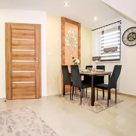 Pod Brzyzkiem Chalet *